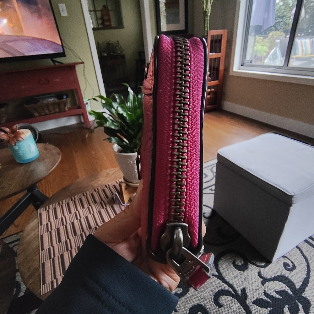 Coach Raspberry Pink Leather Wallet - Picture 6 of 13